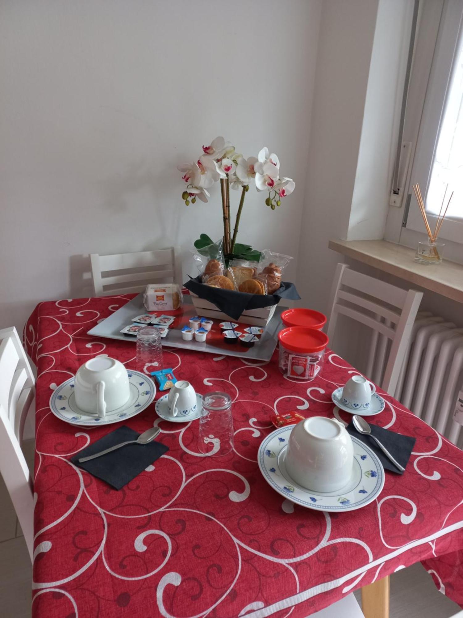 Atelier Leopardi In Meran Apartment Room photo